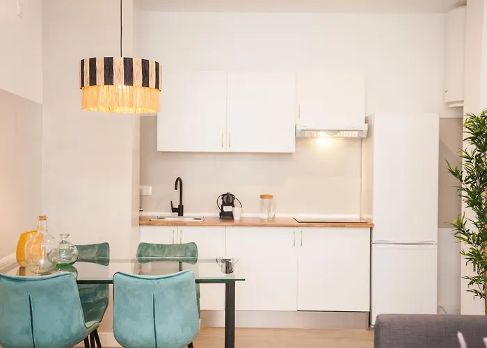 GoToSeville Faustino Flats